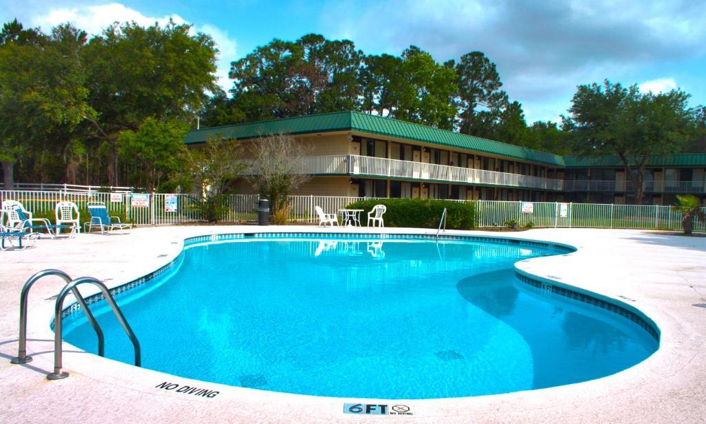 Springfield Hotel And Suites 金斯兰 外观 照片